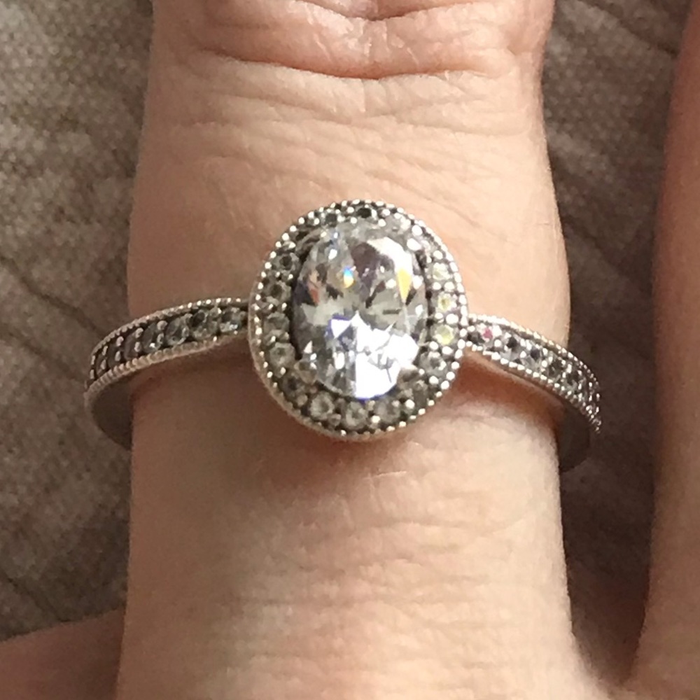 Pandora ss oval ring